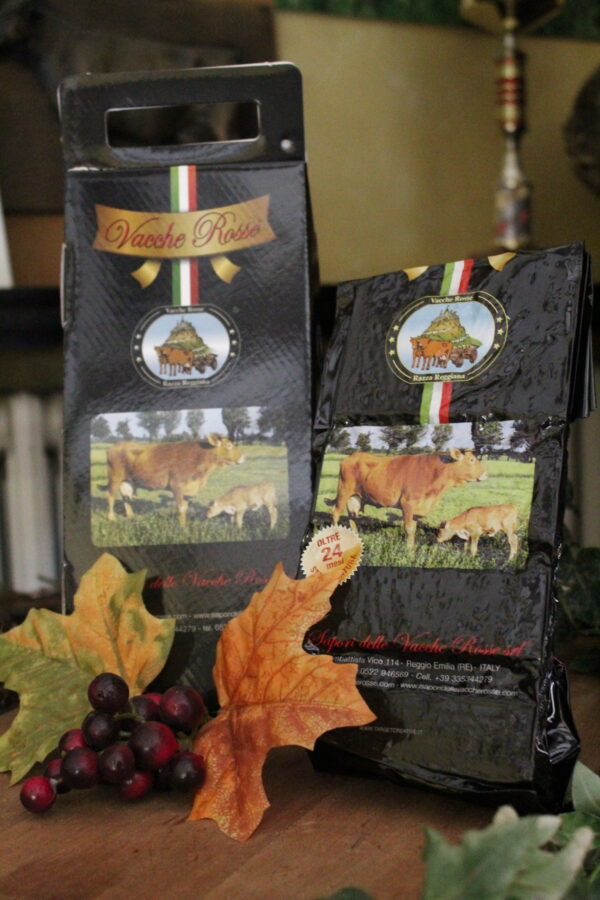 1 KG +24 MESI VACCHE ROSSE IN CONFEZIONE REGALO