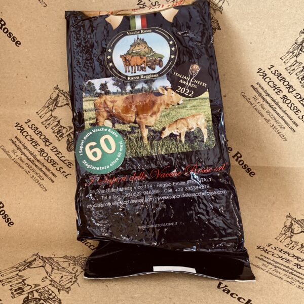 FORMAGGIO VACCHE ROSSE " GRAN RISERVA" OLTRE 60 mesi sottovuoto da 500g